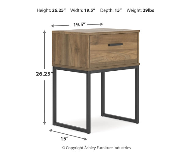 Deanlow Full Panel Headboard with Dresser and Nightstand