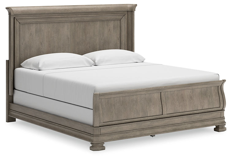 Lexorne King Sleigh Bed with Mirrored Dresser