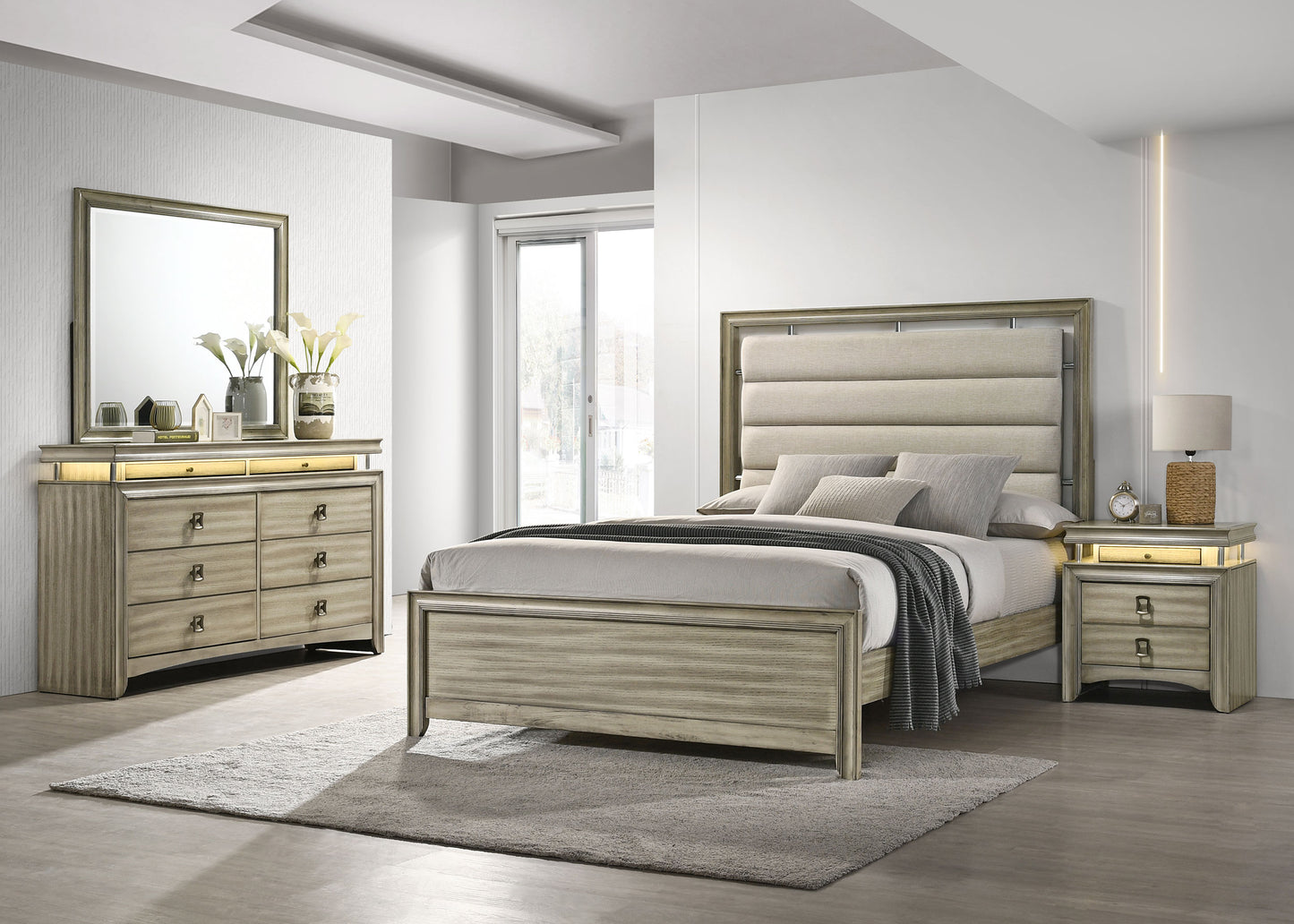 Giselle 4-piece Queen Bedroom Set Rustic Beige