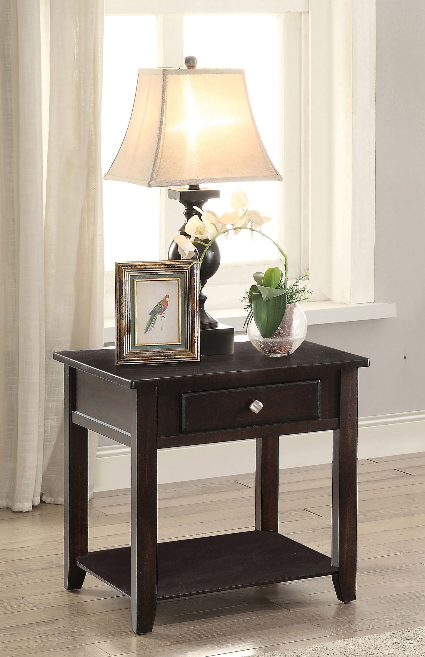 Bradford 1-drawer Square Wood End Table Walnut